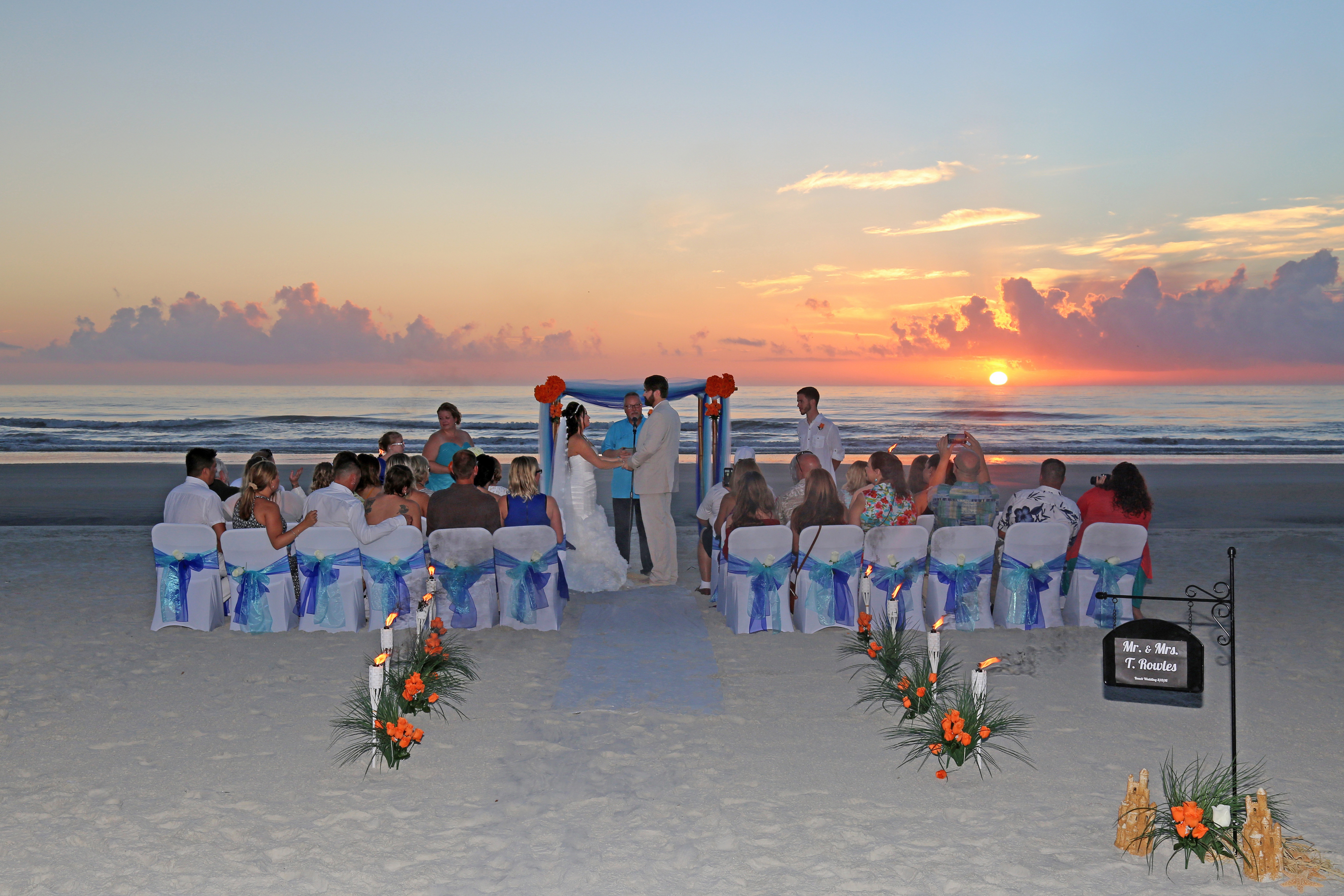 How Much Does A Beach Wedding And Reception Cost At A Destination